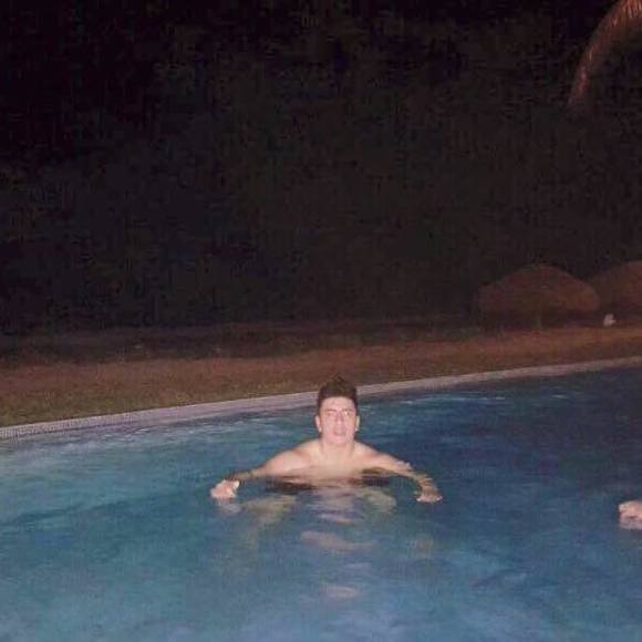 Meet your Posher, Omar - Picture 1 of 1